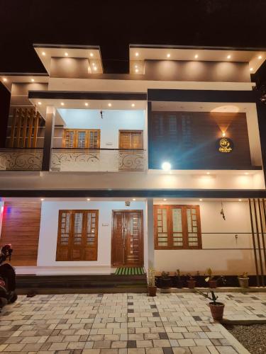 Palm Paradise Home Stay,,2 star