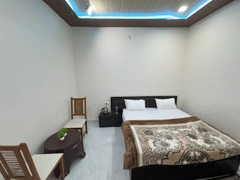 its braj raj home stay