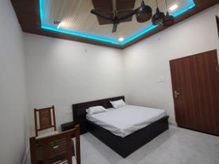 its braj raj home stay