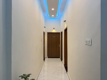 its braj raj home stay