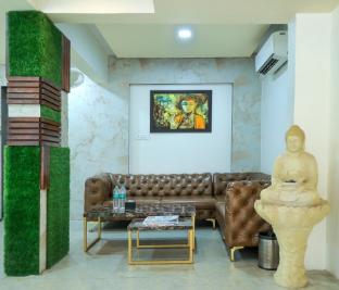 copper 11 service apartments sb road shivaji nagar pune