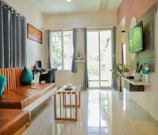 copper 11 service apartments sb road shivaji nagar pune