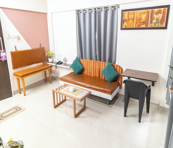 copper 11 service apartments sb road shivaji nagar pune