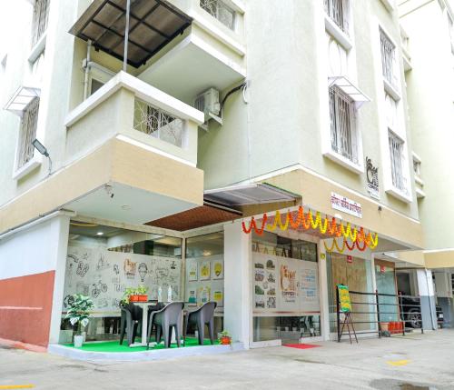 Copper 11 Service Apartments -Sb Road, Shivaji Nagar, Pune,,3 star