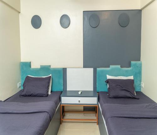 copper 11 service apartments sb road shivaji nagar pune