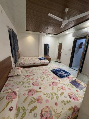 Hotel Shree Sidhi Vinayak,,2 star