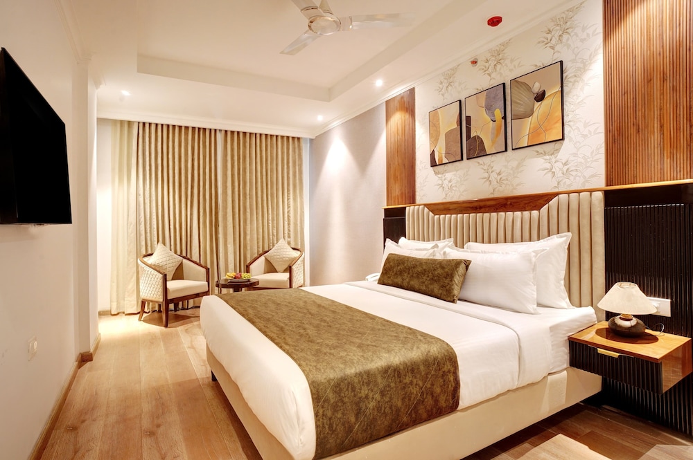 iva premium delhi airport