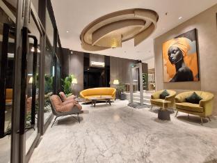 iva premium delhi airport