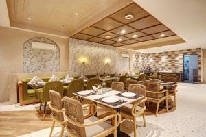 iva premium delhi airport