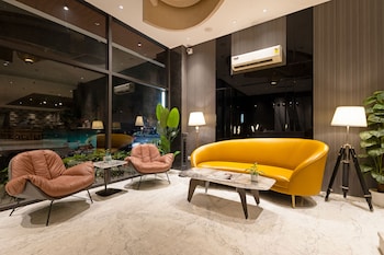 iva premium delhi airport