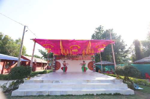 Shriman Valley,,2 star