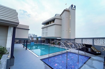 hotel millennium