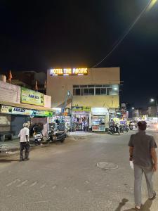 hotel the pacific ahmedabad airport