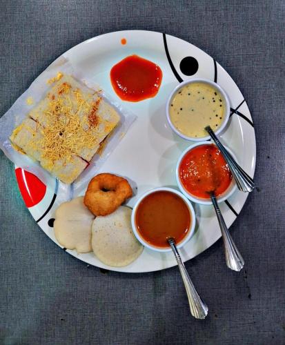 hotel the pacific ahmedabad airport