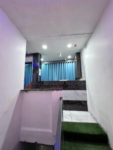 hotel the pacific ahmedabad airport