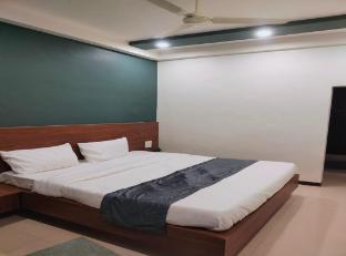 monkeycap tourist hostel