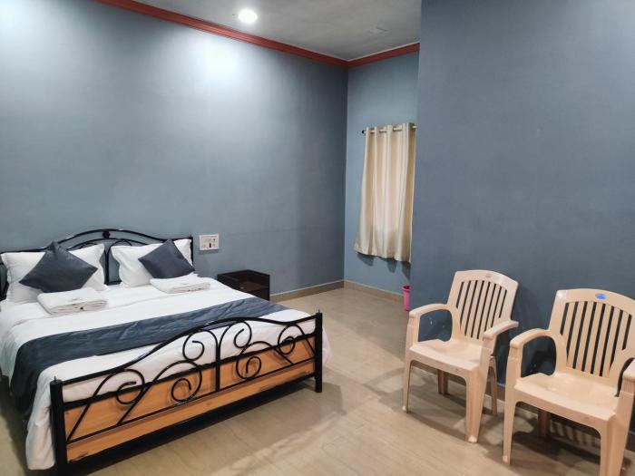 monkeycap tourist hostel