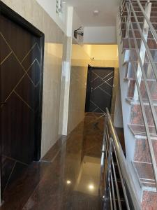 The Taaj Inn,,3 star