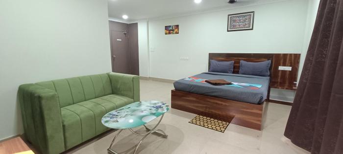 aditya guest house 4