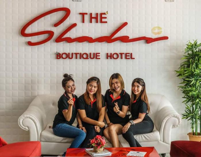 the shades hotel 50 meter beach front
