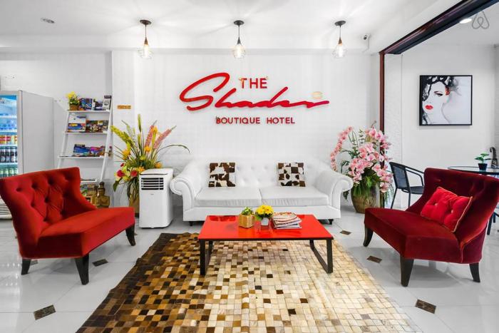 the shades hotel 50 meter beach front