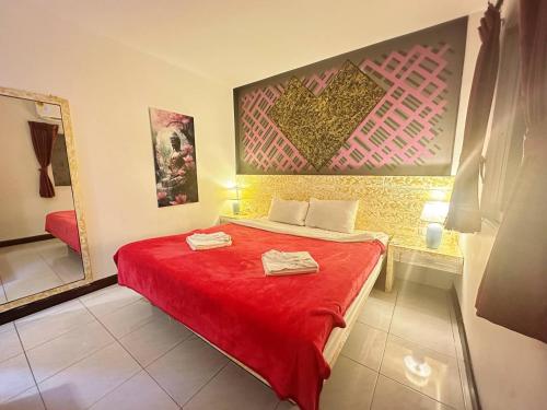 the shades hotel 50 meter beach front