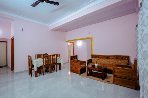 cozy corner homestay