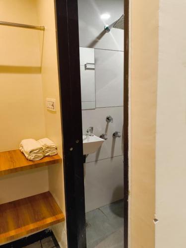 shree shyamraj hotel