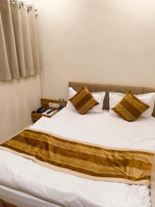 shree shyamraj hotel