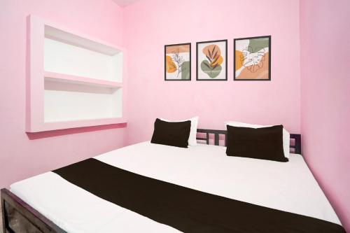 Spot On The Hotel Paradise,,2 star