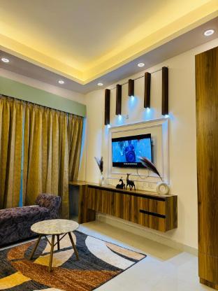 elegant studios luxury rental