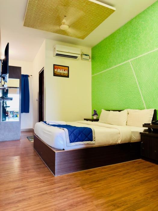 hotel new blue rocks