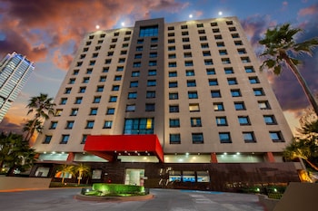 Chn Hotel Monterrey Centro, Trademark By Wyndham,In Monterrey (Monterrey Centro),4 star