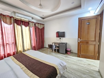 hotel ashiyana elite