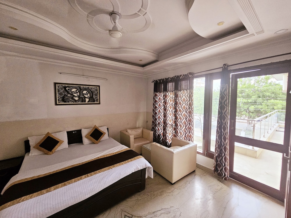 hotel ashiyana elite