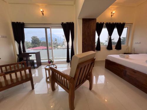gold mountain stay