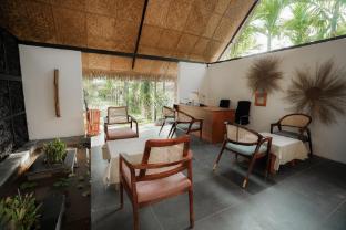 Niruttara Kabini,,5 star