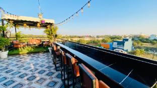 bandb estrella hotel and resort