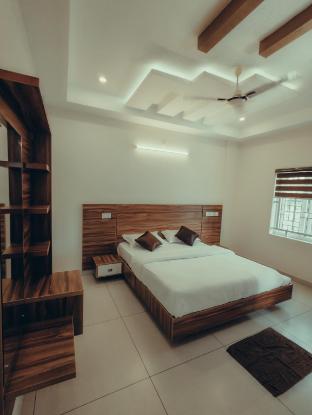 azay luxurious apartment