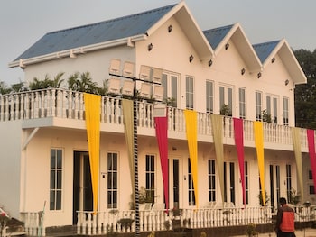 the pinaki resort and club