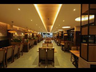 holidays garden resort