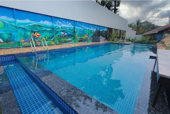 holidays garden resort