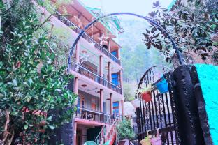 chalo challal hotel and cafe