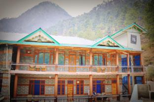 chalo challal hotel and cafe