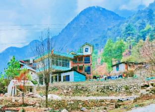 chalo challal hotel and cafe