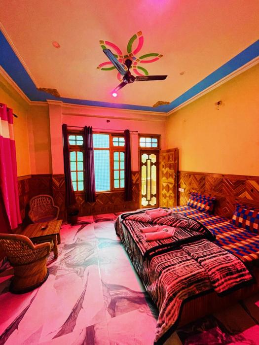 chalo challal hotel and cafe