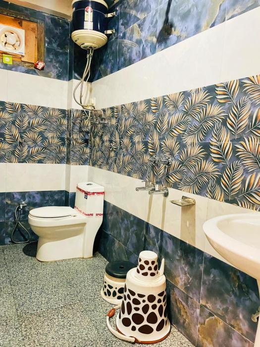 chalo challal hotel and cafe