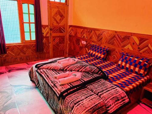 chalo challal hotel and cafe