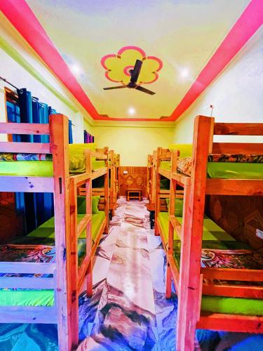 chalo challal hotel and cafe