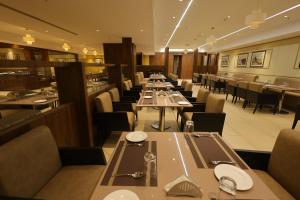 Hotel Aashray Inn,,3 star